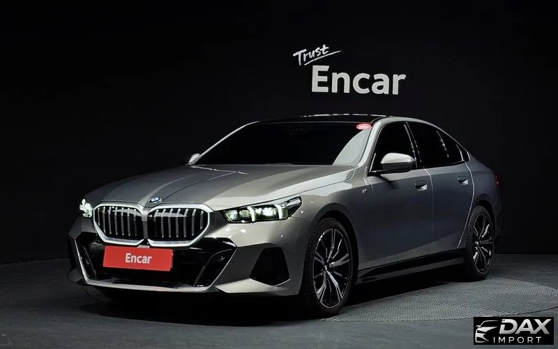 BMW 5-Series 530i xDrive M Sport