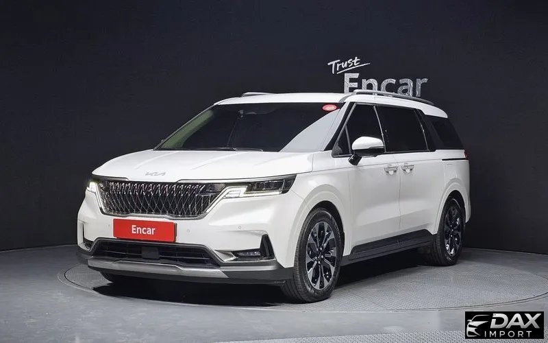 Kia Canival 9-Seater Signature