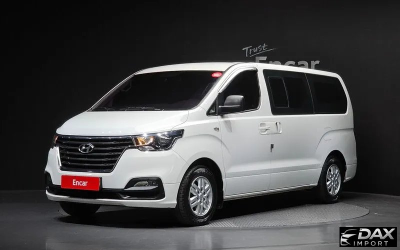 Hyundai Starex Van 5-Seater