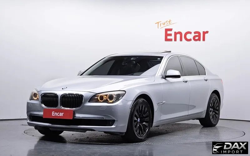 BMW 7-Series 740i