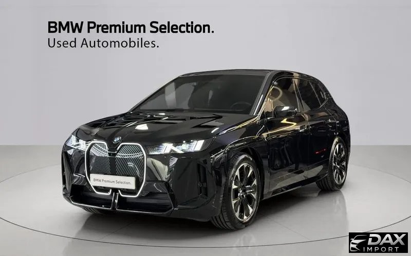 BMW iX xDrive45 M Sport