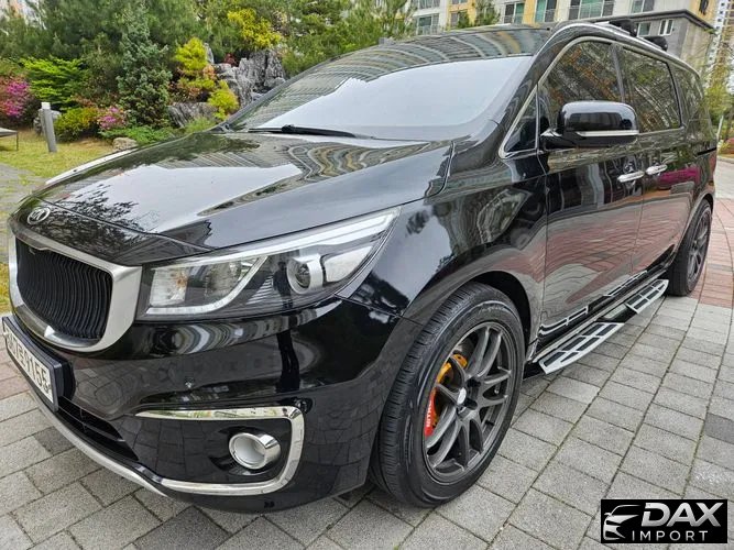 Kia Canival 11-seater Noblesse