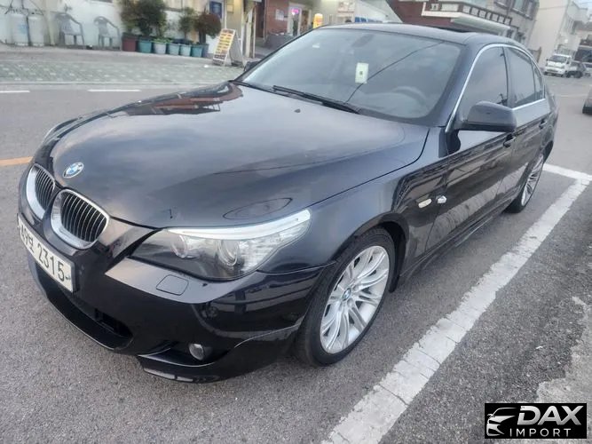 BMW 5-Series 528i Sedan SE