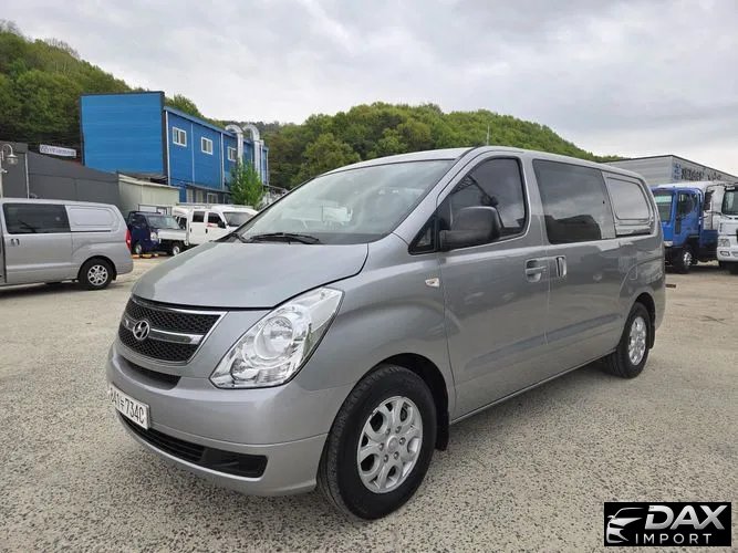 Hyundai Starex 5-Seater VAN