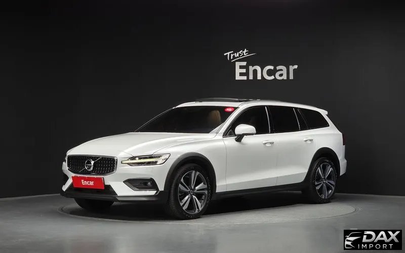 Volvo V60 T5 Pro AWD