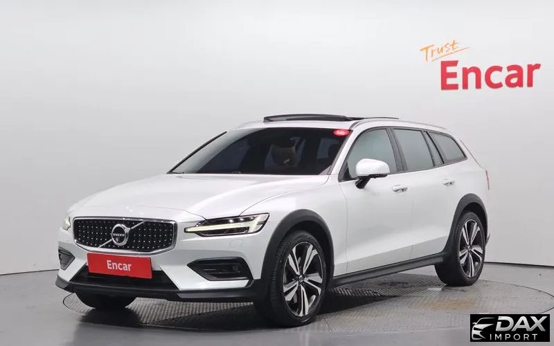 Volvo V60 T5 Pro AWD