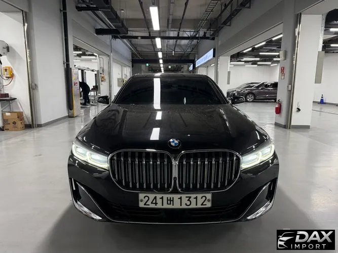 BMW 7-Series 745e iPerformance Design Pure Excellence