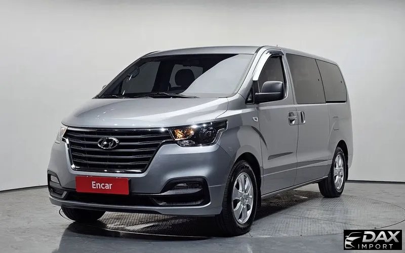 Hyundai Starex Wagon 12-Seater