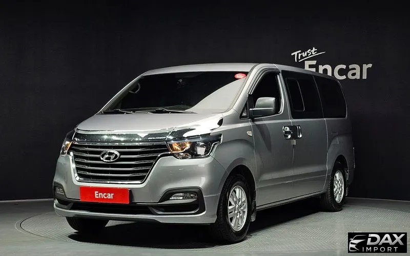 Hyundai Starex Van 5-Seater