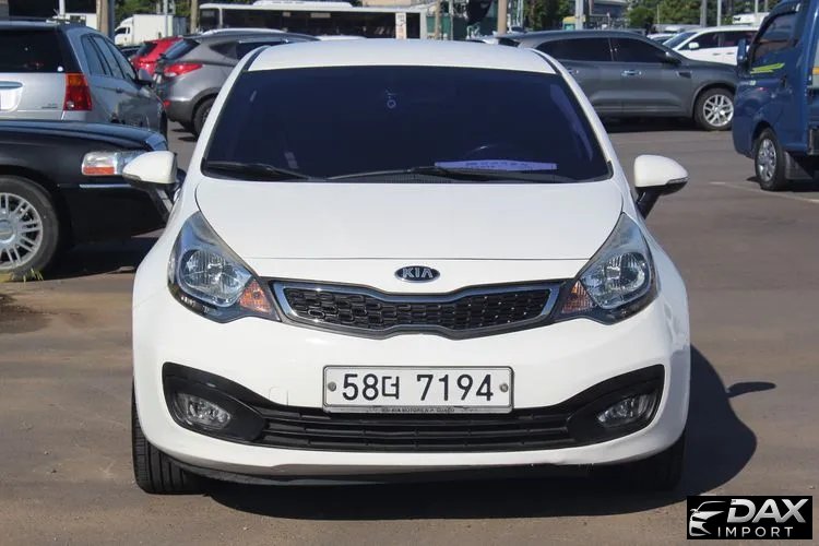 Kia pride 1.4 MPI Sedan