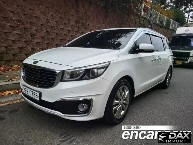 Kia Canival 9-seater Noblesse