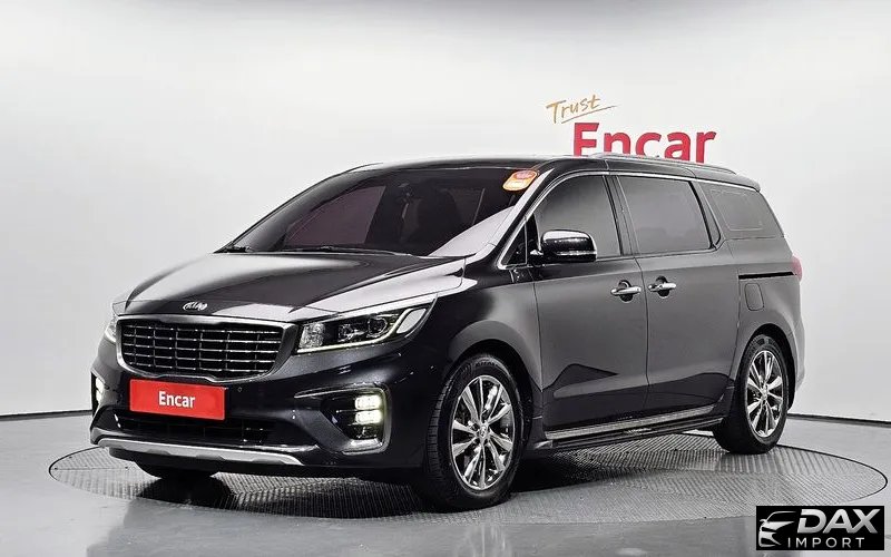 Kia Canival 9-Seater Noblesse