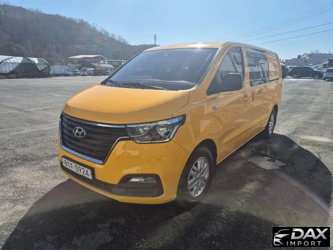 Hyundai Starex Van 5-Seater