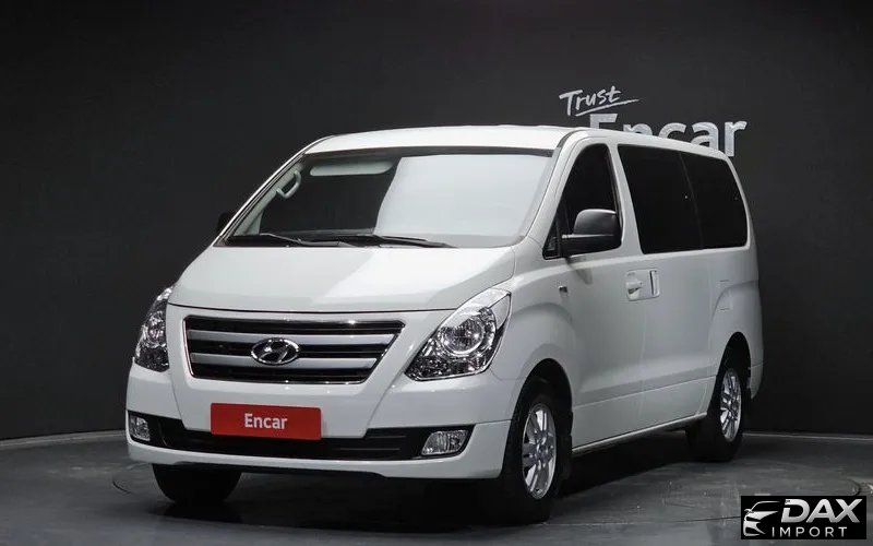 Hyundai Starex 12-Seater Wagon