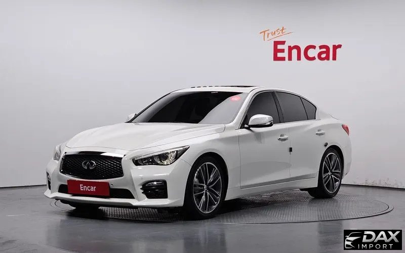 Infiniti Q50 3.5 Hybrid Essence