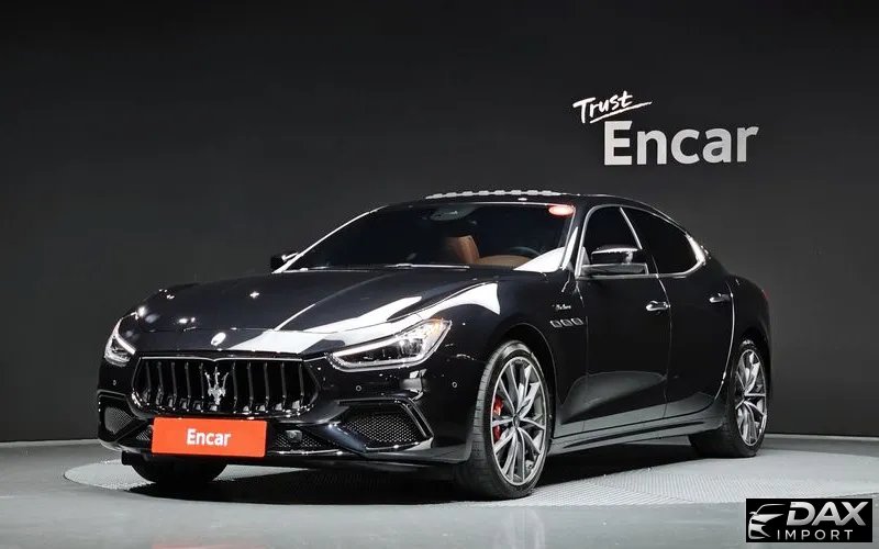 Maserati Ghibli 3.0 Modena