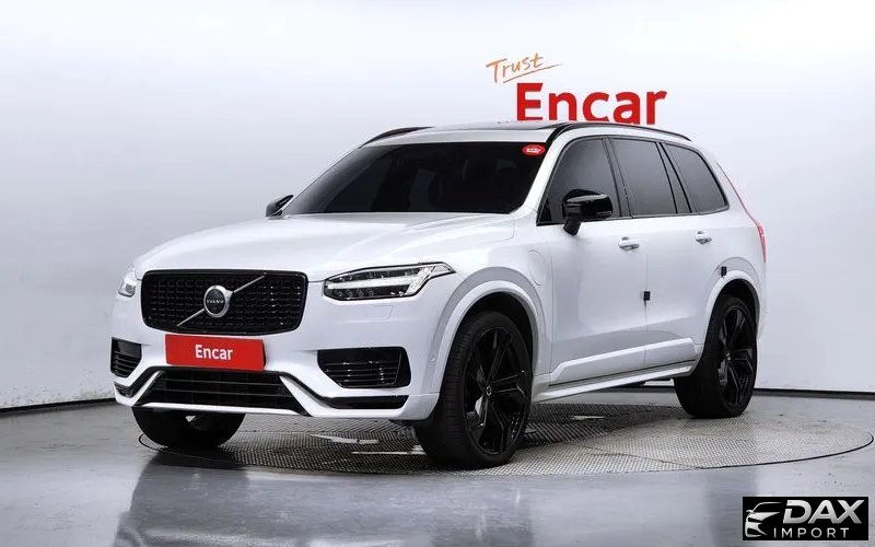 Volvo XC90 T8 R-Design Hybrid