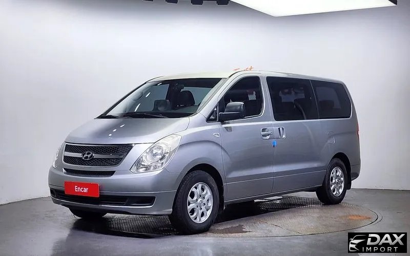 Hyundai Starex 12-Seater Wagon