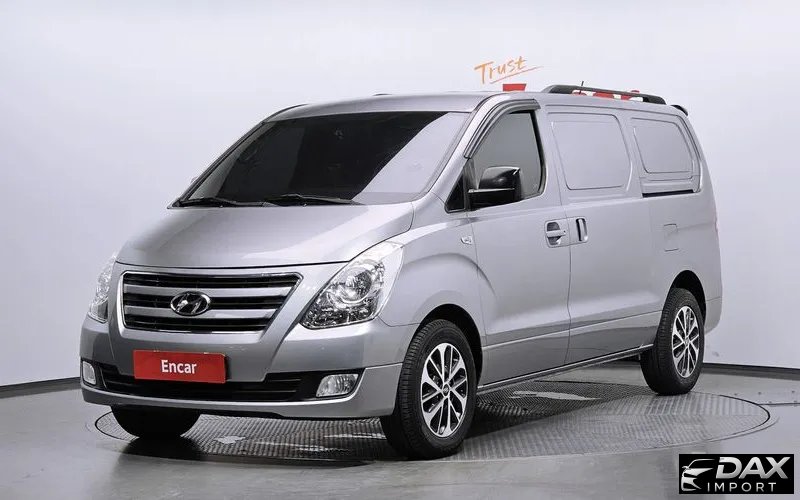 Hyundai Starex 3-Seater VAN