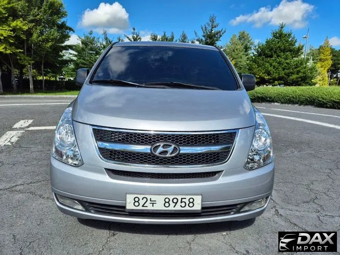 Hyundai Starex 5-Seater VAN