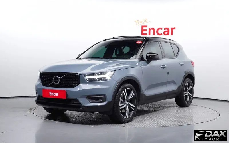 Volvo XC40 B4 R-Design