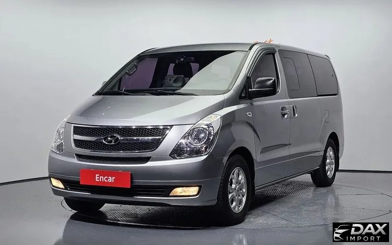 Hyundai Starex 12-Seater Wagon