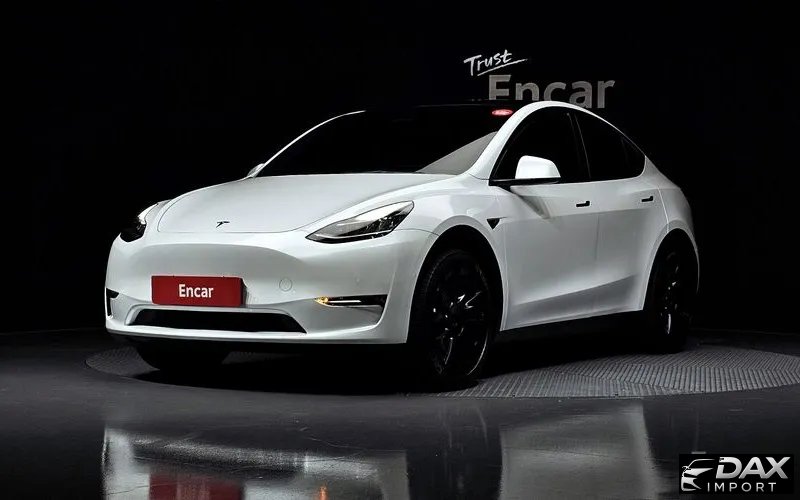 Tesla Model Y Long Range
