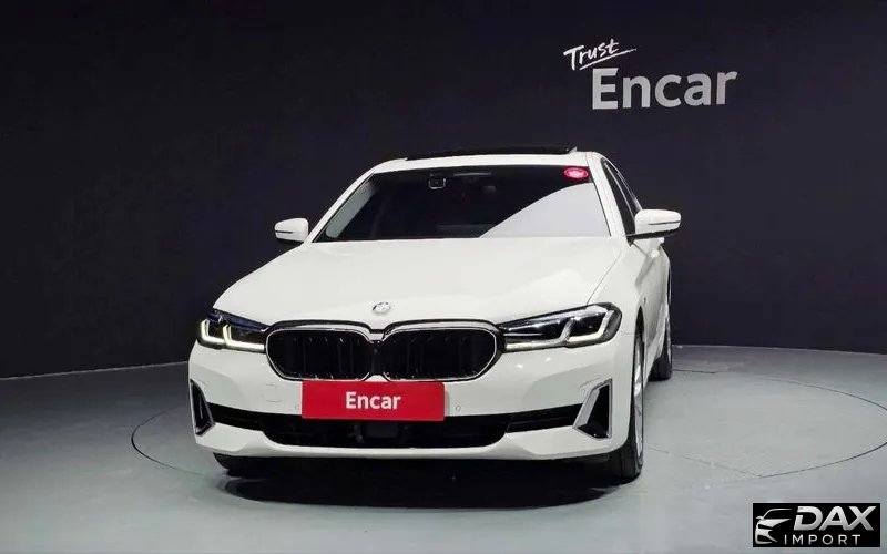 BMW 5-Series 530e Luxury