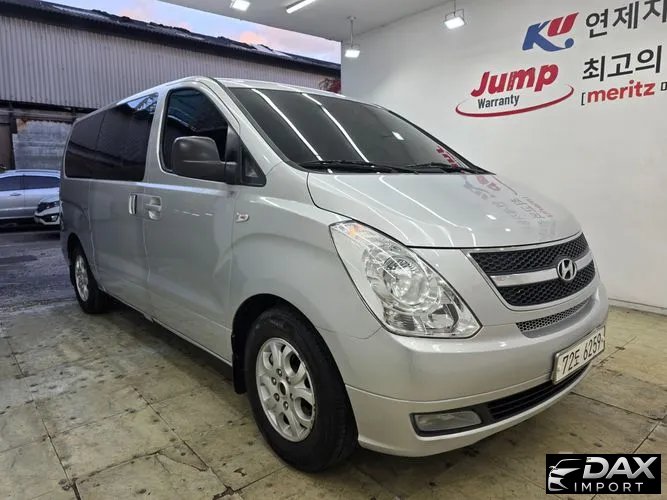 Hyundai Starex 12-Seater Wagon