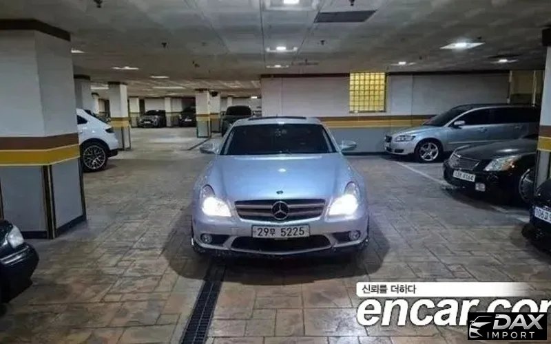 Mercedes-Benz CLS-Class CLS63 AMG