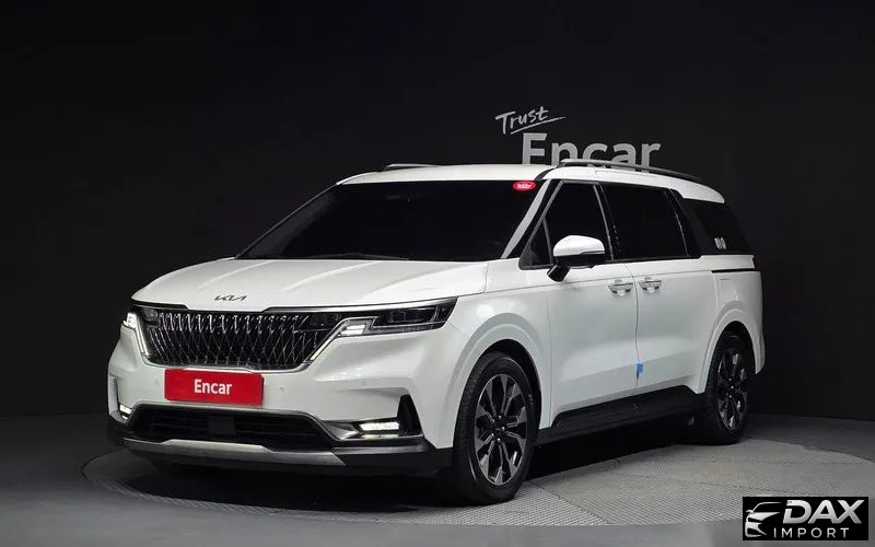 Kia Canival Gasoline 7-Seater Signature