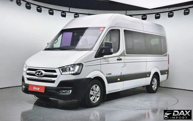 Hyundai Solati 15-seater
