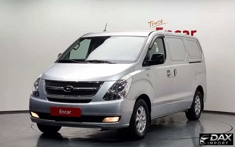 Hyundai Starex 3-Seater VAN