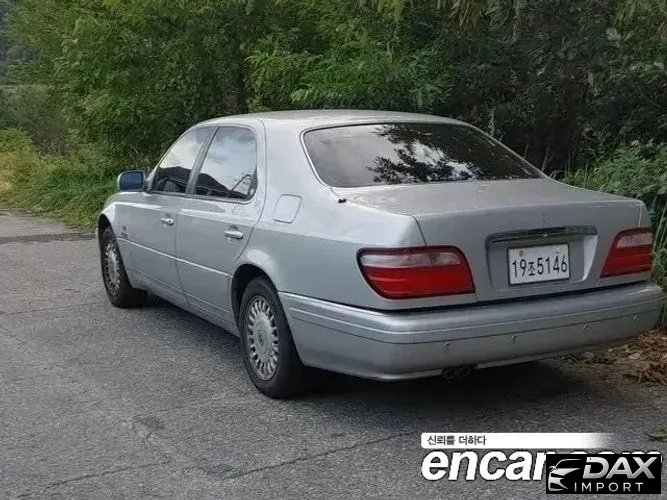 KG_Mobility_Ssangyong Chairman CM500S