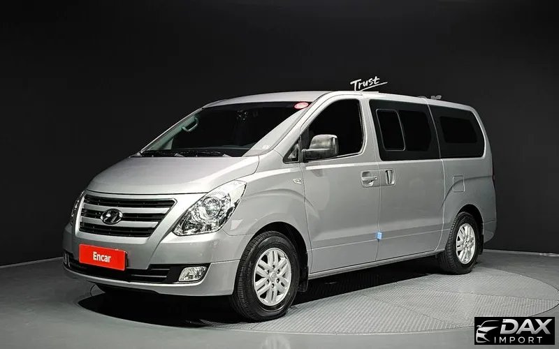 Hyundai Starex 5-Seater VAN