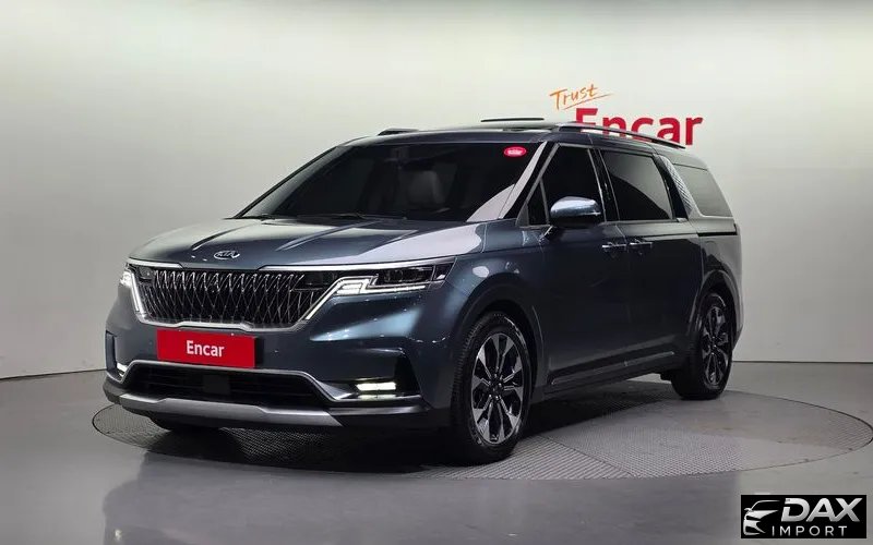 Kia Canival Gasoline 7-Seater Signature