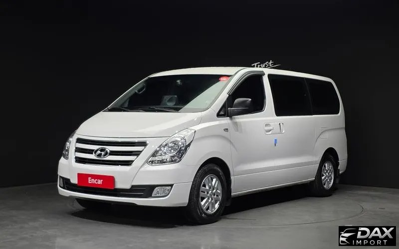 Hyundai Starex 11-Seater Wagon