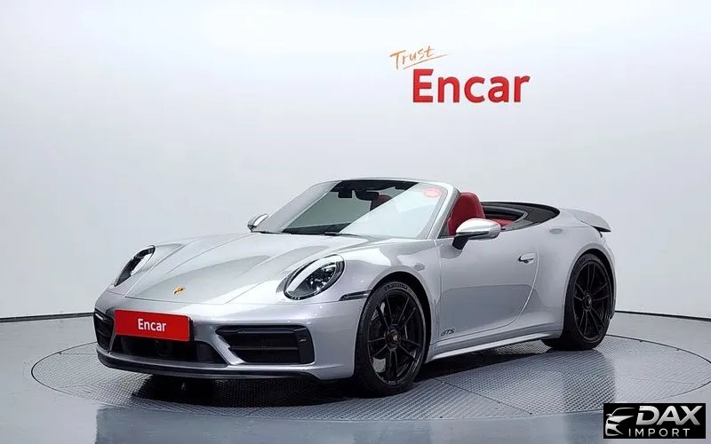 Porsche 911 Carrera 4 GTS Cabriolet