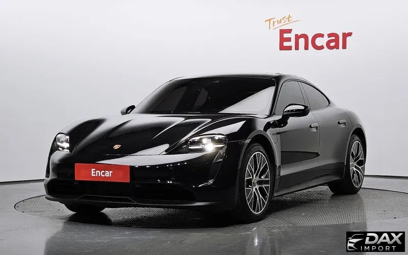 Porsche Taycan Base