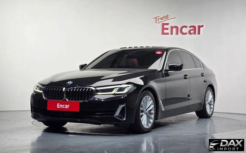 BMW 5-Series 520i Luxury