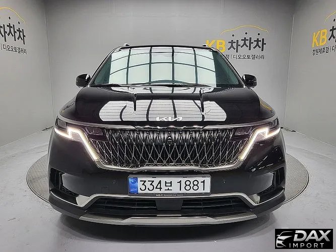 Kia Canival 9-Seater Noblesse