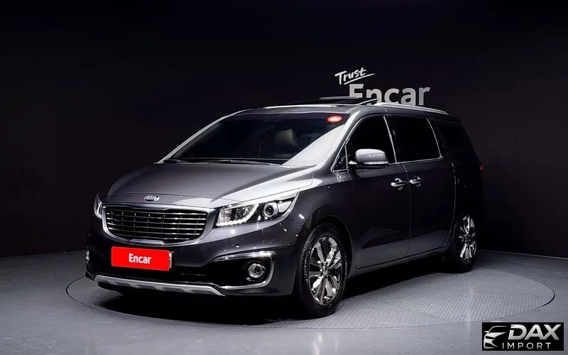 Kia Canival 7-seater Limousine
