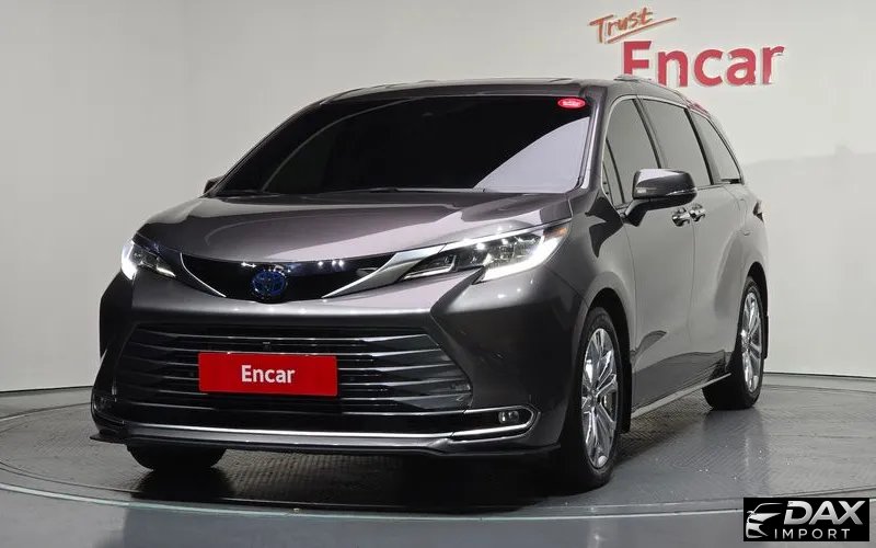 Toyota Sienna 2.5 Hybrid 2WD
