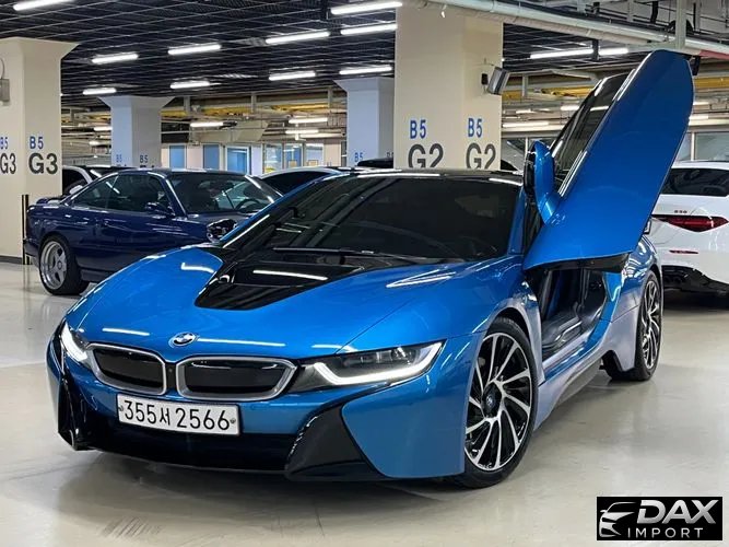 BMW i8 Coupe
