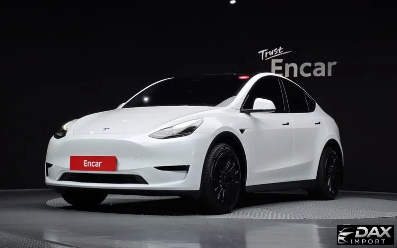 Tesla Model Y RWD