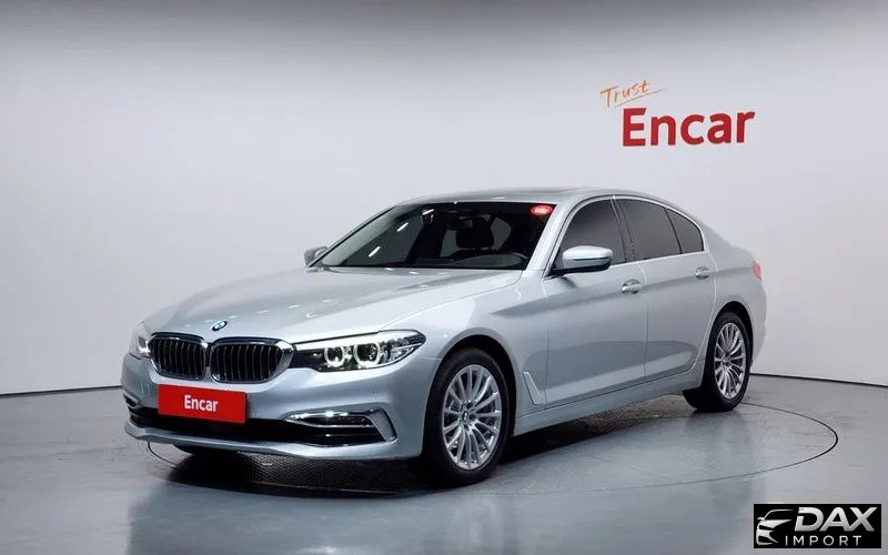 BMW 5-Series 520i Luxury