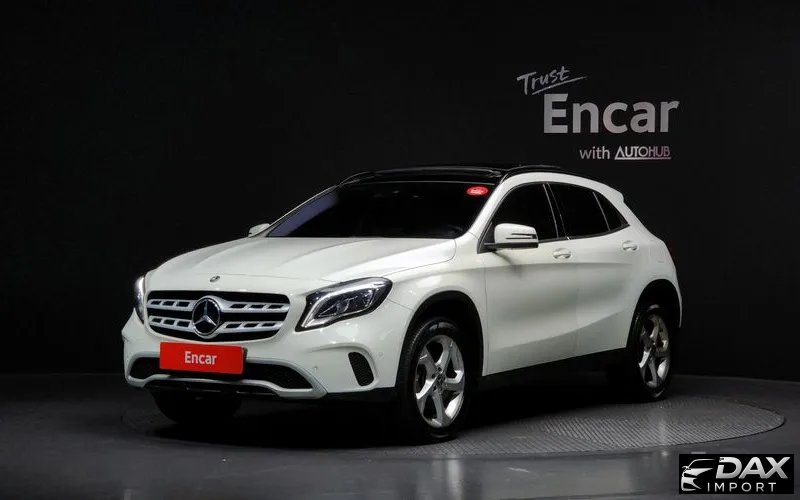 Mercedes-Benz GLA-Class GLA220
