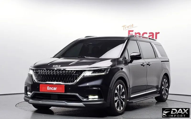 Kia Canival Gasoline 7-Seater Signature
