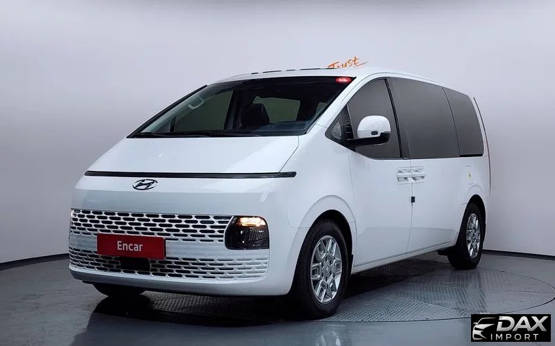 Hyundai Staria 4WD Tourer 9-Seater