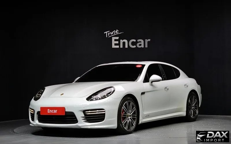 Porsche Panamera 4.8 GTS